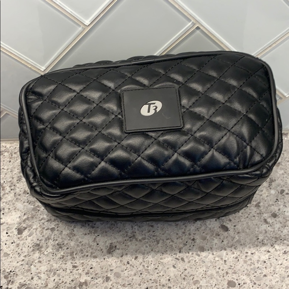 T3 - Volumizing Hot Rollers